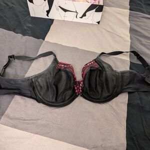 Elomi Matilda Plunge Bra in Black and Pink in UK 36FF